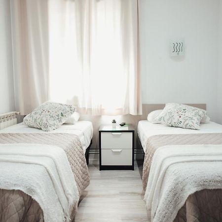 Hostal Ruta De Francia Barcelona Exteriér fotografie