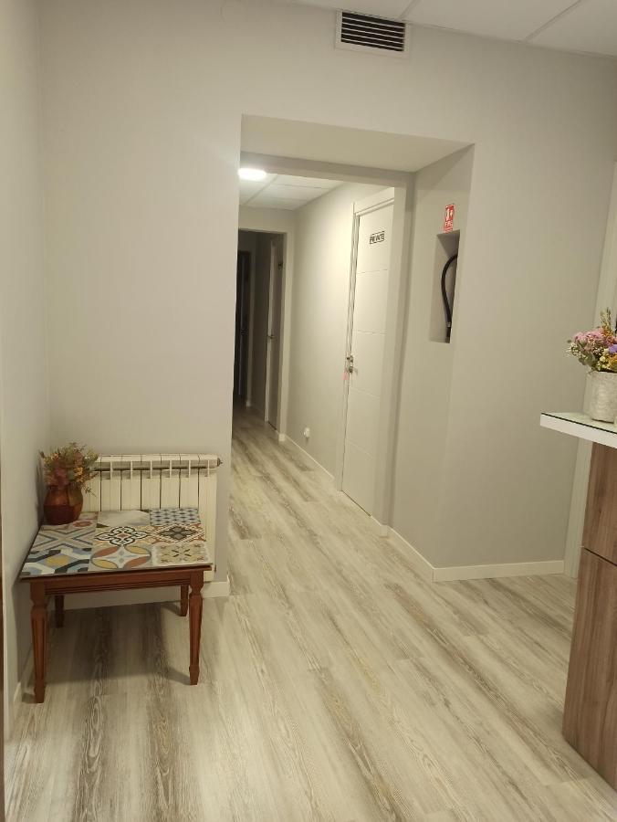 Hostal Ruta De Francia Barcelona Exteriér fotografie