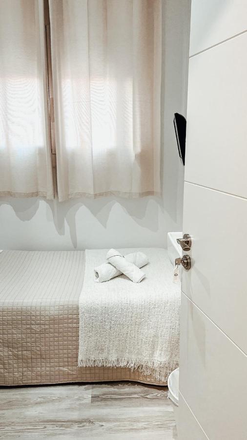 Hostal Ruta De Francia Barcelona Exteriér fotografie