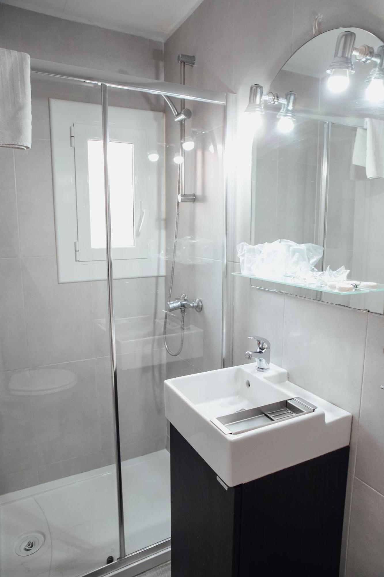 Hostal Ruta De Francia Barcelona Exteriér fotografie