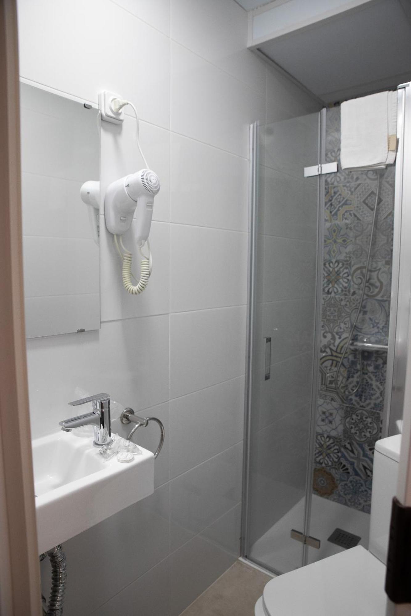 Hostal Ruta De Francia Barcelona Exteriér fotografie