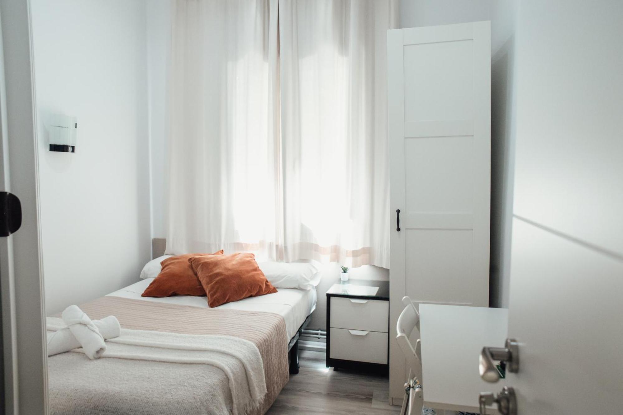 Hostal Ruta De Francia Barcelona Exteriér fotografie